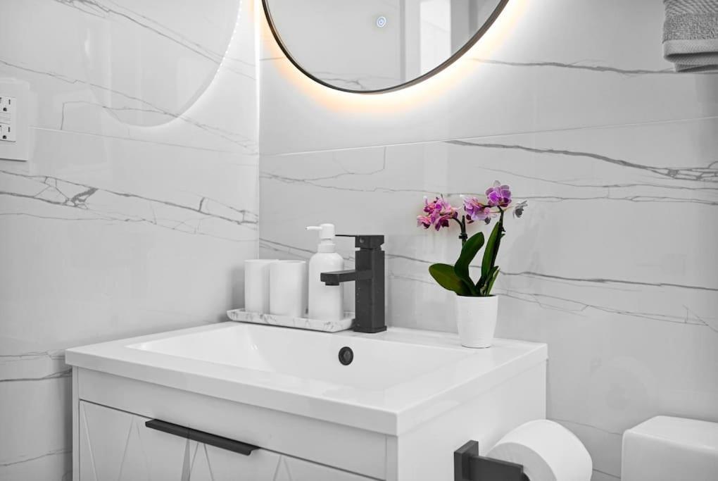 Modern Private Oasis By Design District & Wynwood * Miami