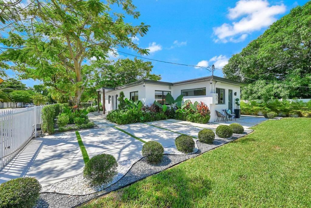 Modern Private Oasis By Design District & Wynwood *